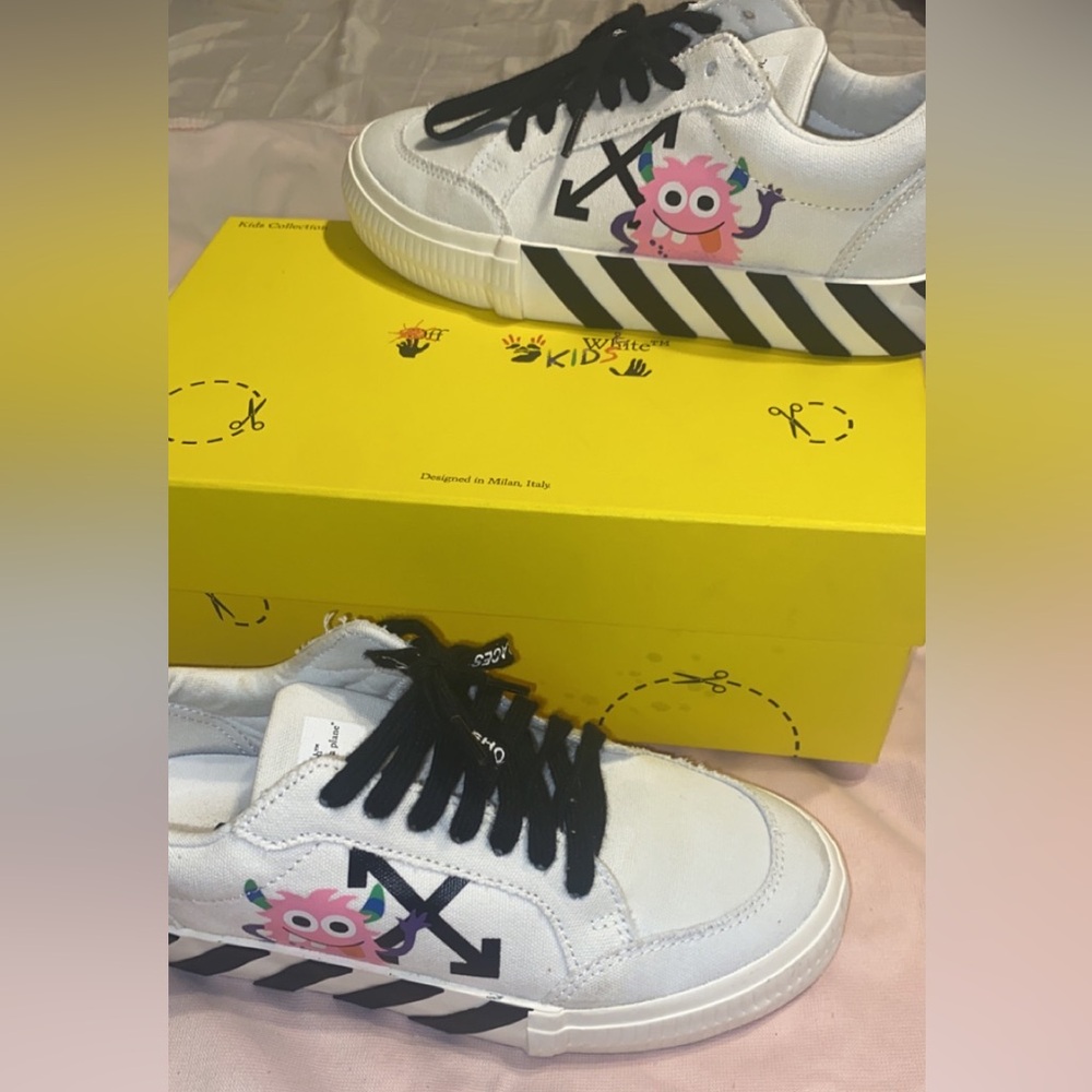 Designer Markdowns - Picture 4 of 7